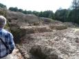 Odsłonięte fundamenty lewego czoła Bastionu III. Październik 2011 r. Fot. K. Wielgus.   