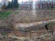 Odkrywanie muru XVII-wiecznego, kazamatowego słoniczoła Bastionu VI. Jesień 2011. Fot. K. Wielgus.   