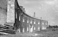 Ściana baterii nadszańca Bastionu VII w stanie z ok. 1959 r. Fot. Muzeum Zamojskie.   